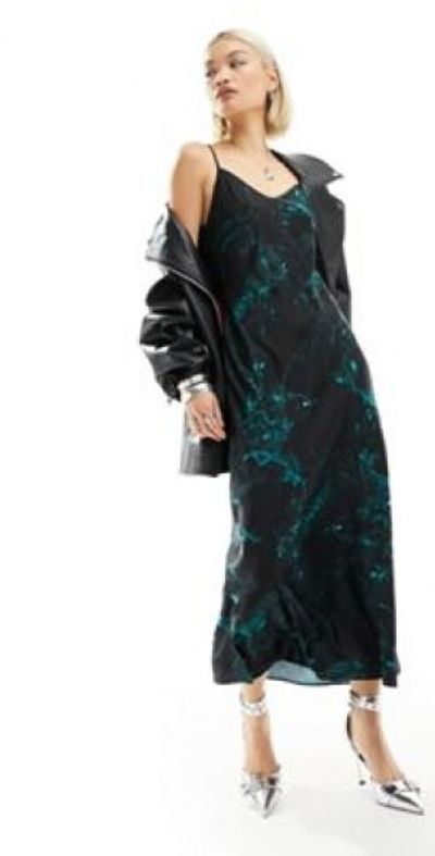 whyte valentyne green dress Whyte Valentine main image 1
