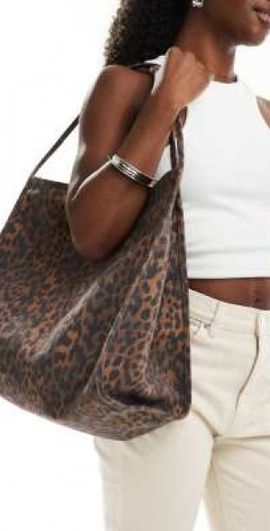 ASOS DESIGN ASOS DESIGN tubular handle canvas tote bag in brown leopard-Multi