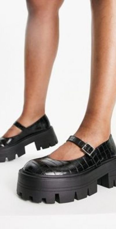 ASOS DESIGN - Wide Fit Marilyn chunky Mary Jane flat shoes in black