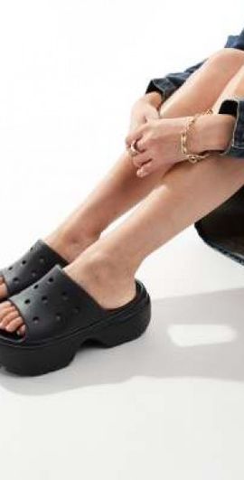 Crocs Crocs Stomp stacked slides in black