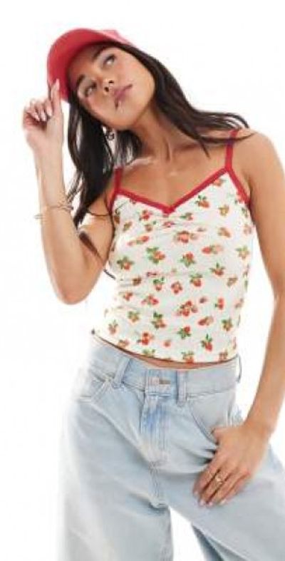 Daisy Street Daisy Street printed cropped cami top in red floral