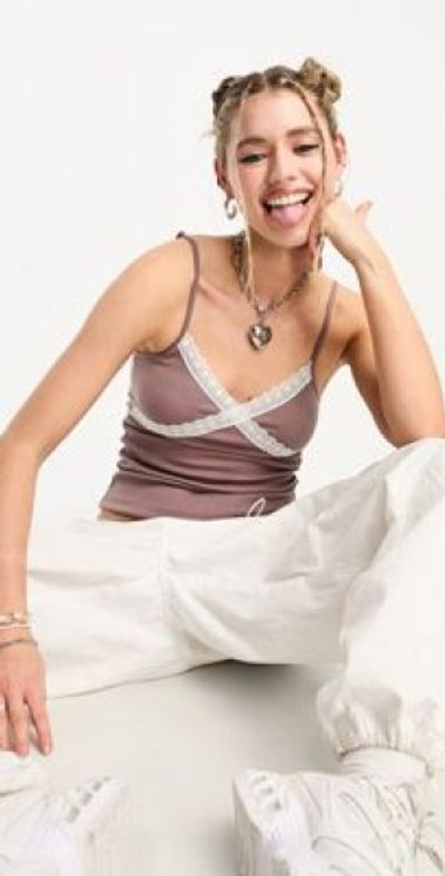 Daisy Street Daisy Street Y2K lace detail cami top-Black