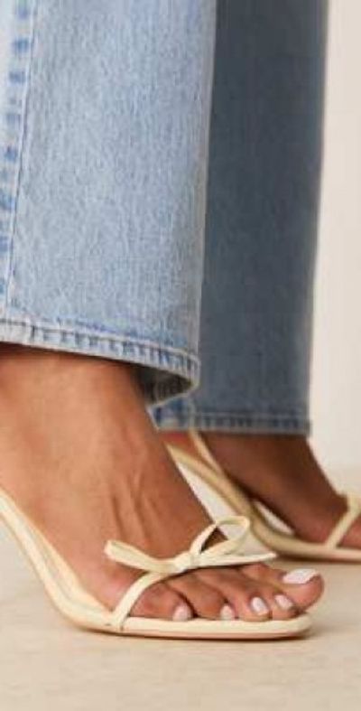 Glamorous Glamorous bow heeled sandals in lemon yellow