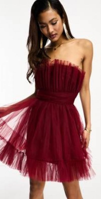 fitted lace wedding dress Glamorous Red Beaded V-Neck Gown With Lace-Up Back main image 0