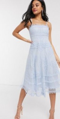 love triangle 3d applique dress with peplum hem