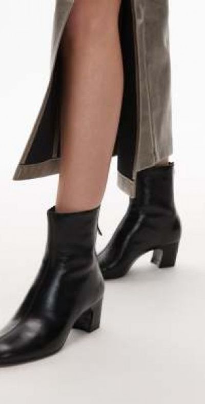 Mango Mango leather round toe boots in black