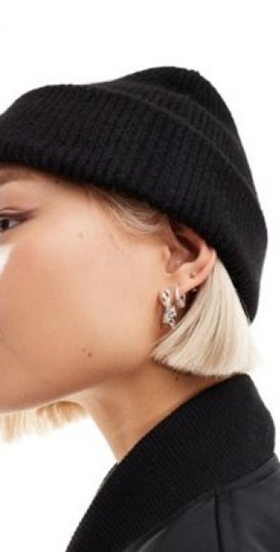 Monki Monki ribbed beanie hat in black