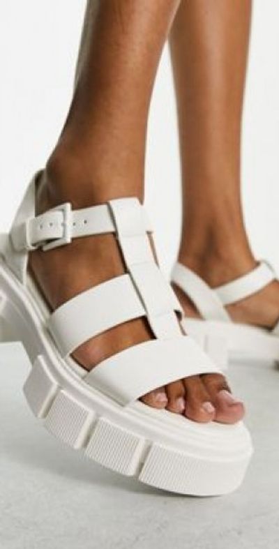 Stradivarius Stradivarius multi strap chunky sandal in white
