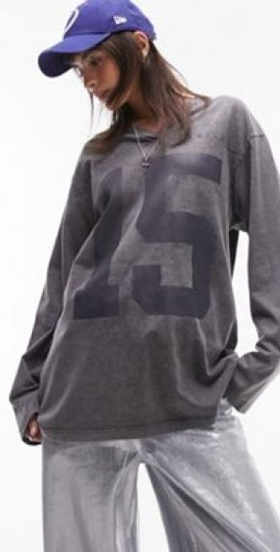 Topshop Topshop graphic sporty 15 v neck long sleeve skater tee in slate-Gray
