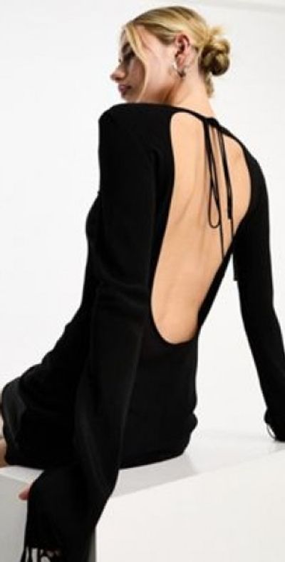 weekday backless dress Shirley MacLaine's rhinestone gown Neckline_Halter while the zip Color:Blackberry
