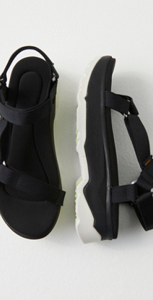 bridal pumps block heel