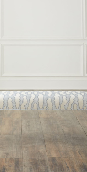 Massoud - Lessly Acrylic Leg Bench