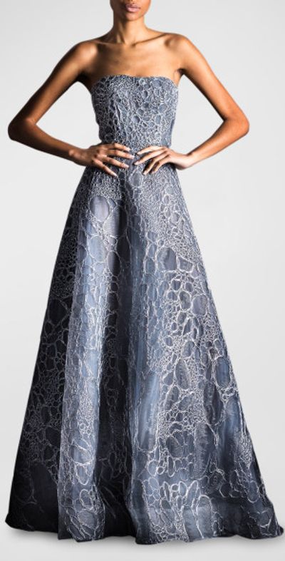 naeem khan silver dress Evening glamor: Soft, sexy and sophisticated