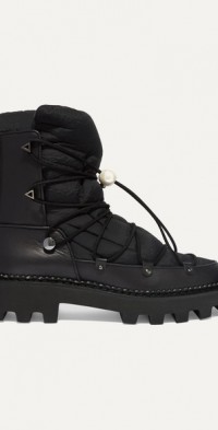 nicholas kirkwood pearl boots