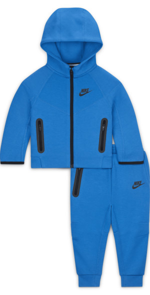 nike sportswear tech fleece baby blue