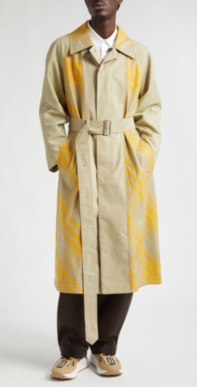 burberry Bradford Water Resistant Reversible Trench Coat in Hunter