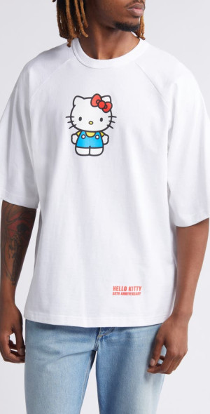 海外限定【AIR SPACE】Hello Kittyコラボ ヴィンテージ風Tシャツ Hello Kitty聯名】古著風寬版TEE - AIR SPACE