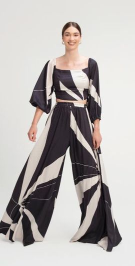 DIARRABLU DIARRABLU Una Top in Fama Noir at Nordstrom, Size X-Small