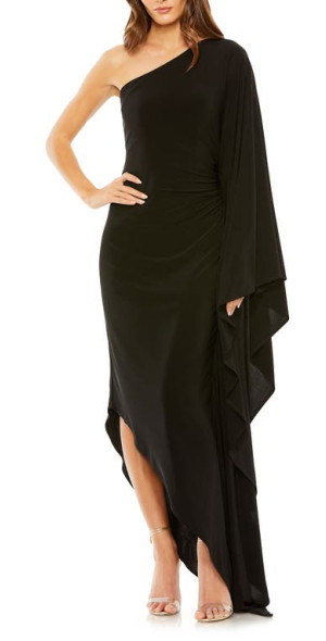 Mac Duggal One-Shoulder Gown in Black at Nordstrom
