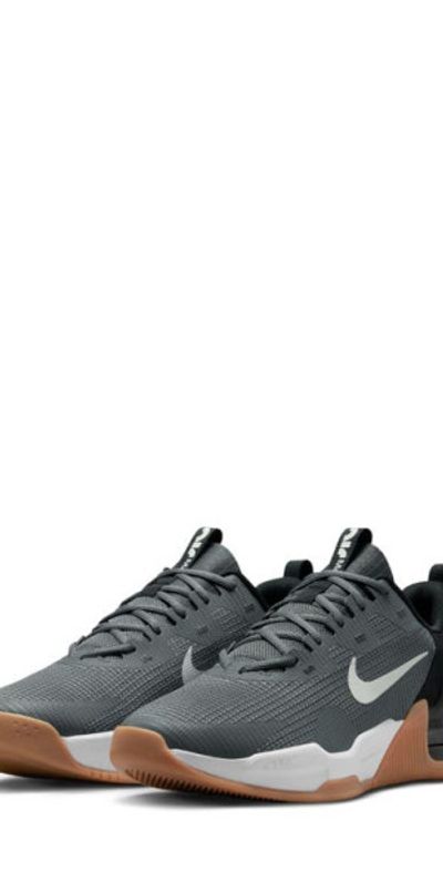 Nike - Air Max Alpha Trainer 5 Running Shoe in Grey/Phantom  display picture 2
