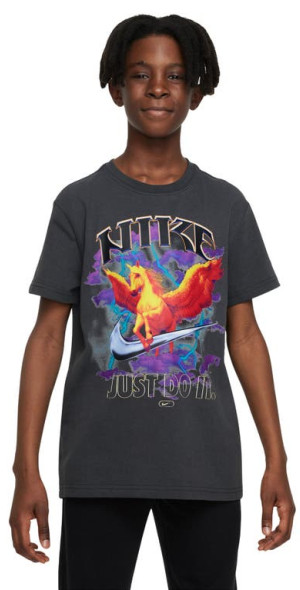 nike youth graphic tees