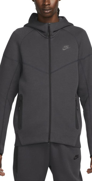 nike tech fleece size s