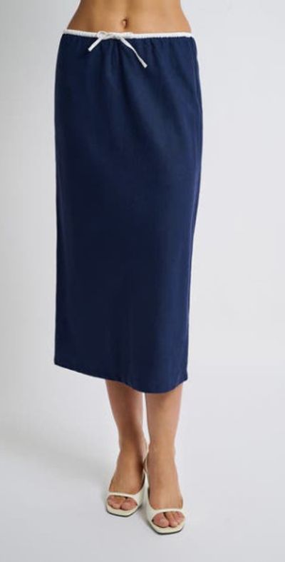 Onia Onia Air Linen Midi Skirt in Deep Navy/white at Nordstrom, Size Large