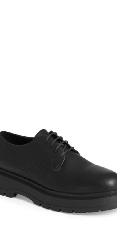 Vagabond NEW Black Chunky Leather

Jeff Derby Shoes Vagabond Shoemakers Go Full Fall With Latest Collection main image 4