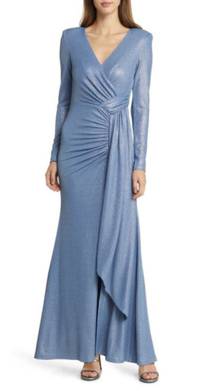 green emerald velvet dress Amazon.com: Vince Camuto Womens Drapey Long Evening Dress Navy 4 : Clothing,  Shoes & Jewelry main image 0