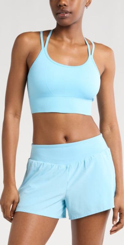 Zella Seamless Strappy Sports Bra in Blue Sky at Nordstrom, Size
