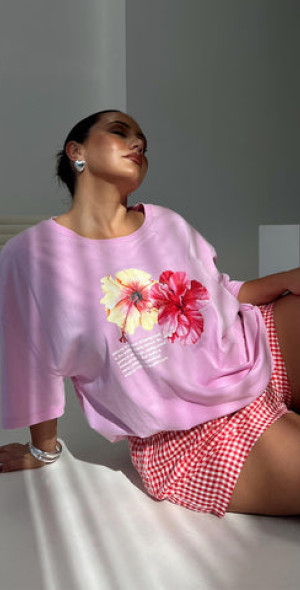 Princess Polly Lower Impact Hibiscus Haven Oversized Tee Pink Curve - Main Image