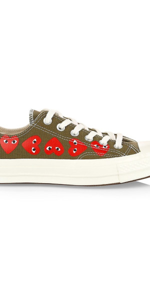 Comme des Garcons PLAY Women s CdG PLAY x Converse Unisex Chuck Taylor All Star Multi Heart Low Top Sneakers