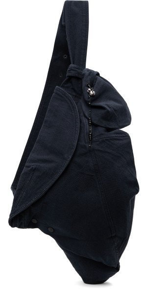 Hyein Seo - Black Sling Bag