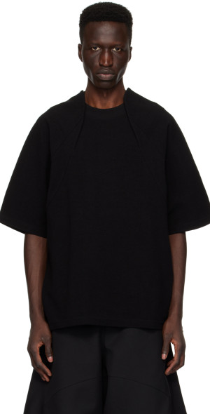 pet-tree-kor - Black Acacia T-Shirt