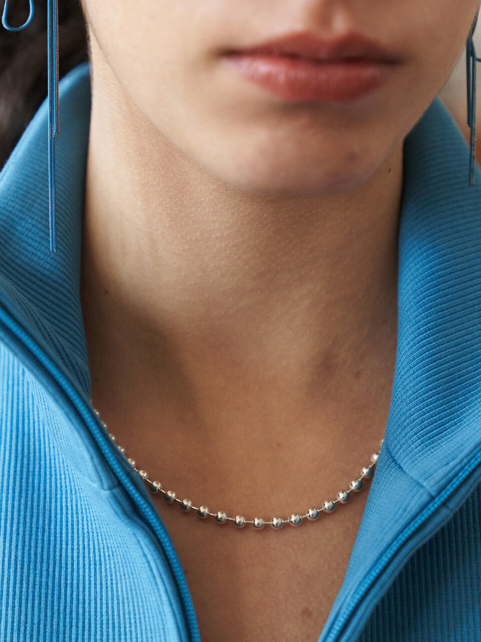 1064STUDIO Dot Bow Necklace