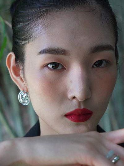 1064STUDIO Oriental Beauty 11 Earrings