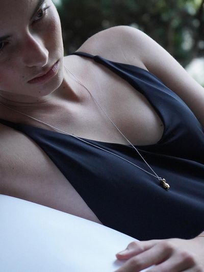 1064STUDIO Shape of Water Necklace 15N