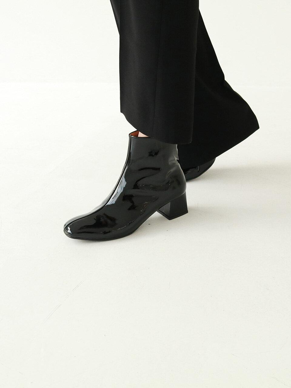23.5 T023 Basic Boots Patent Black 5cm
