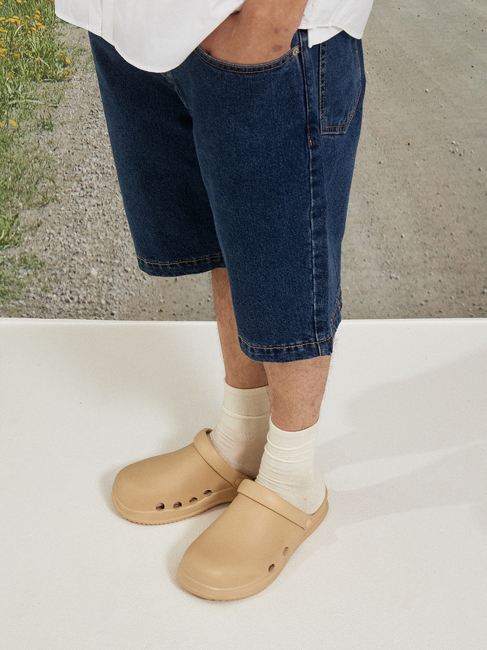 23.65 Bisbee Clog_Camel