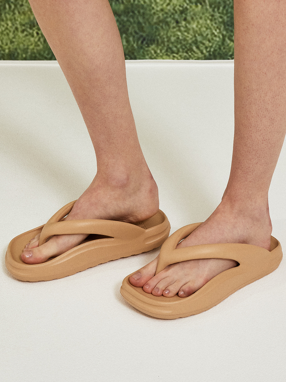 23.65 Mully Flip Flop_Camel