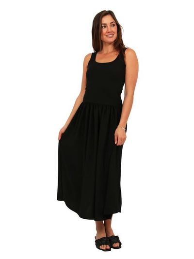 24seven Comfort Apparel 24seven Comfort Apparel Womens Essential Sleeveless Scoop Neck A-Line Pocket Maxi Dress