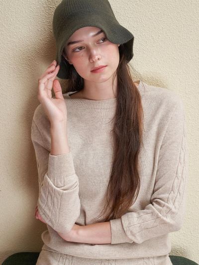 2NDSKIN Cable Knit Long-Sleeved Top