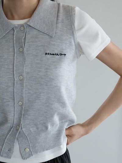 3.3 FIELDTRIP EMBROIDERED COLLAR KNIT VEST (2COLOR)