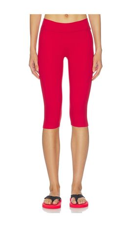 437 437 The Capri Legging