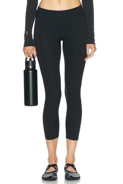 437 437 The Cropped Legging
