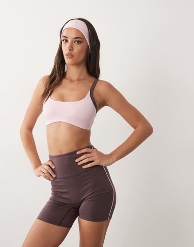 4505 4505 active scoop neck light support sports bra with adjustable straps in pastel pink