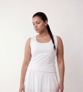 4505 4505 Curve Icon active slightly cropped tank top in white