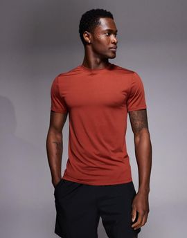 4505 4505 Icon active quick dry muscle fit base layer training t-shirt in rust-Brown