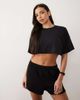 4505 4505 performance jersey ultra cropped quick dry t-shirt in black - 1
