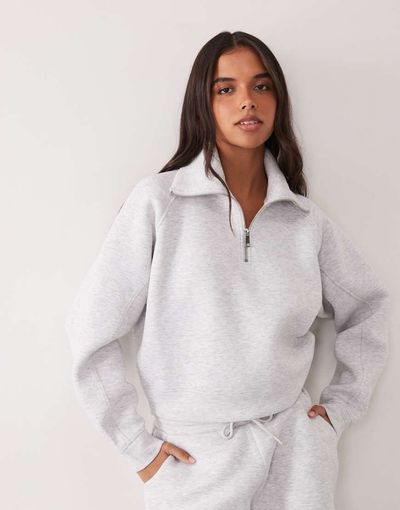 4505 4505 Rest Day 1/4 zip sculpted volume sweat in scuba-style fabric in light gray heather